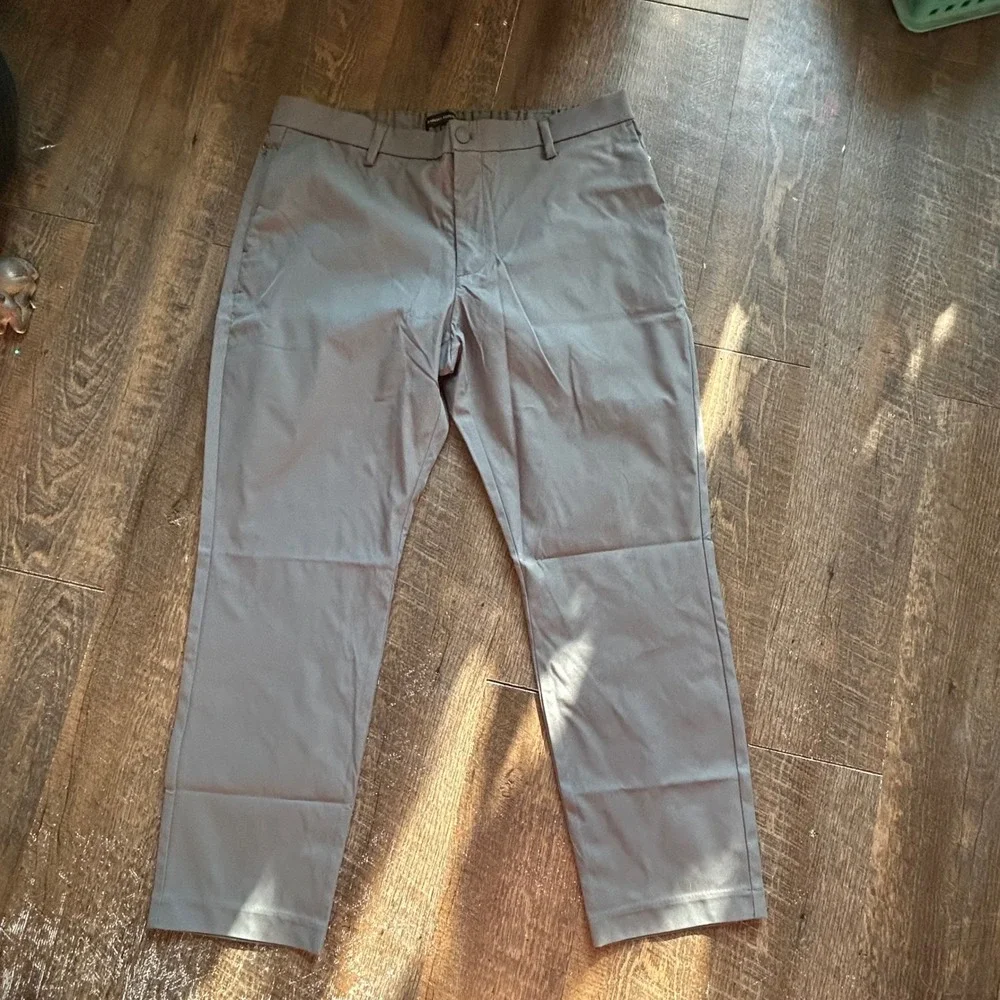 Banana Republic Mens Commuter Flex Pants Gray Performance Stretch 38x29 Slim Fit